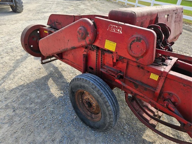 new-holland-68-image-21