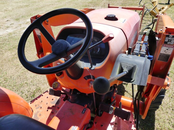 kubota-l3200-image-14