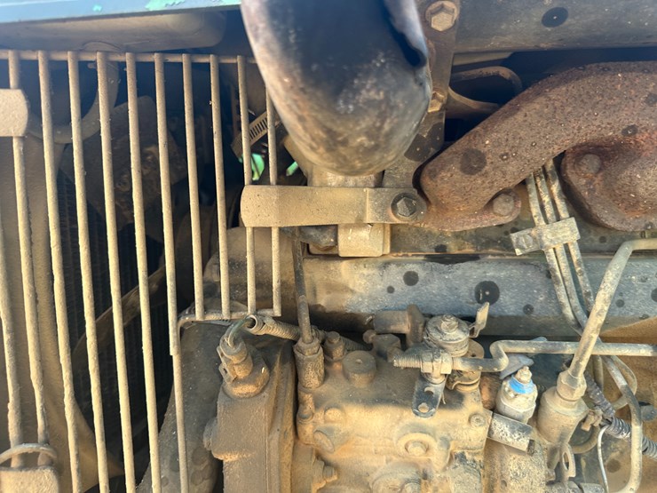 1995-john-deere-5400-image-35