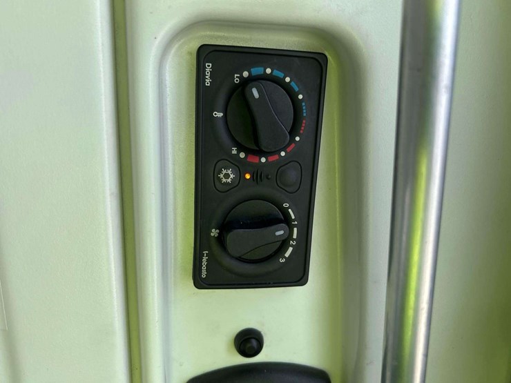 2021-mercedes-benz-sprinter-4500-image-45
