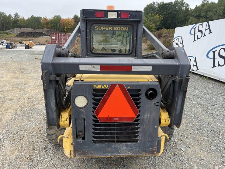 2001-new-holland-ls180-image-4