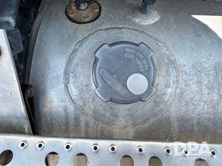 1998-cummins-m11-image-25