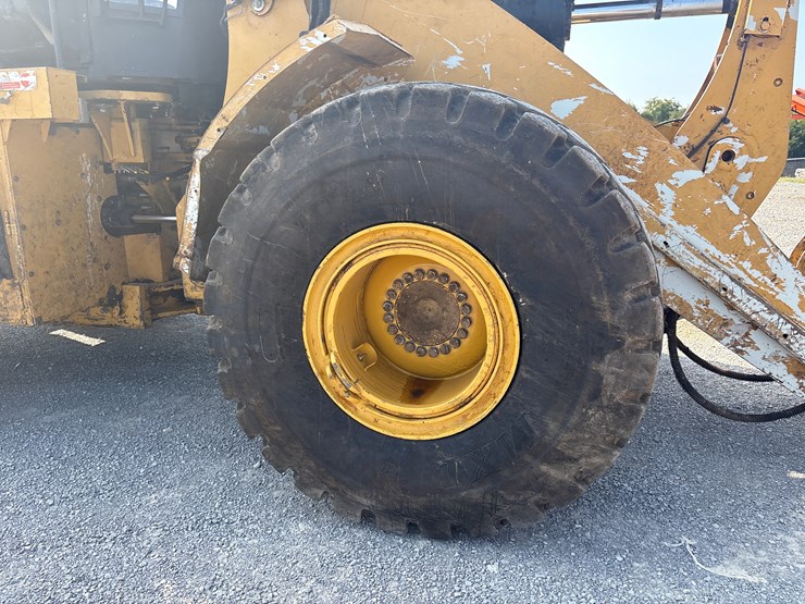2016-caterpillar-950m-image-8