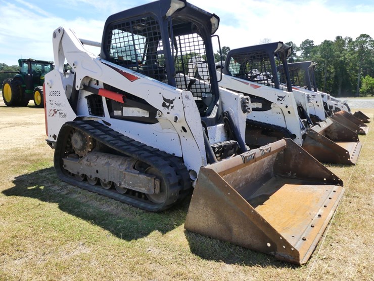 2019-bobcat-t590-image-2