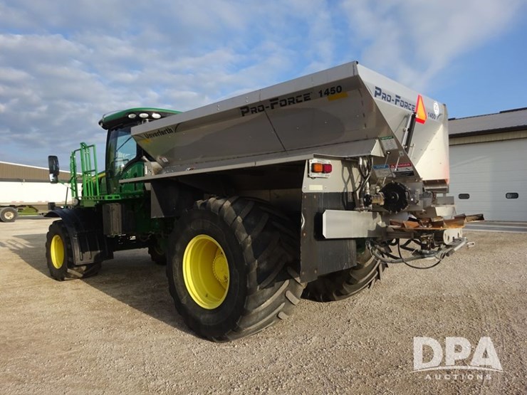 2019-john-deere-f4365-image-27