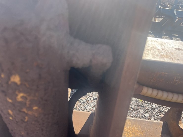 #2676-•-jrb-approx-96“-loader-grapple-image-11