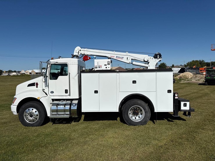 2021-kenworth-t370-image-2