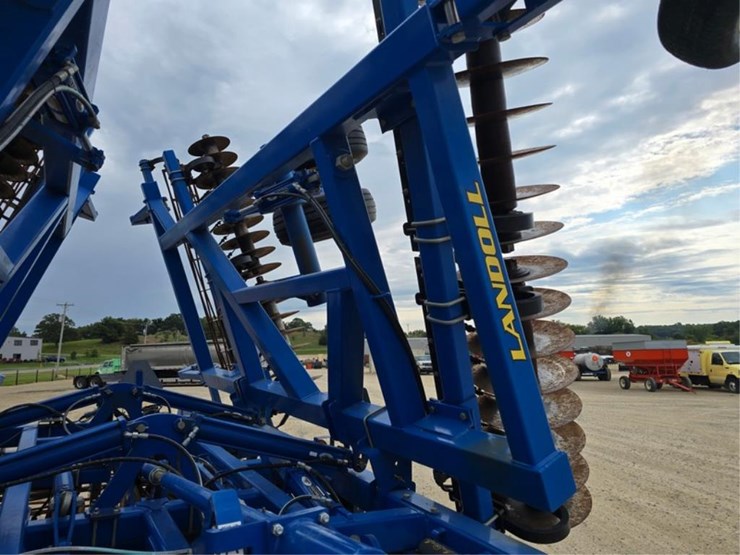 landoll-7431-29-image-11