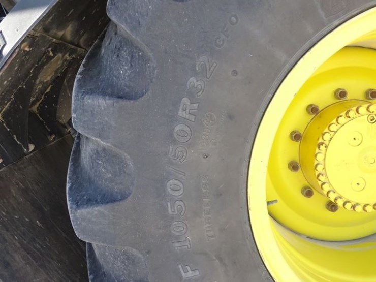 2020-john-deere-f4365-image-57