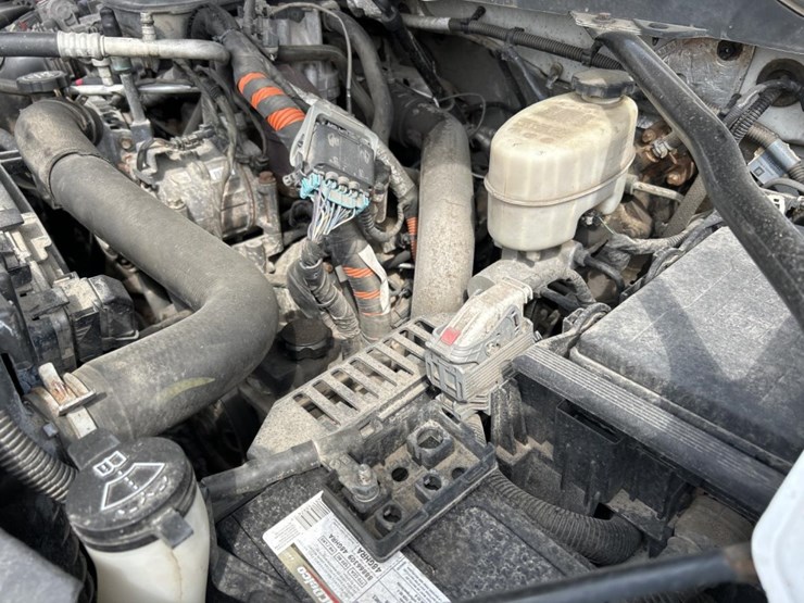 2015-chevrolet-2500hd-image-45