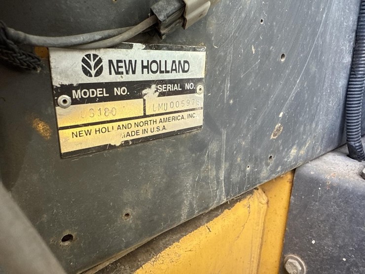 2002-new-holland-ls180-image-44