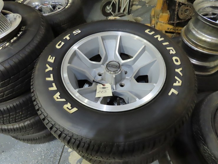 1988-chevrolet-monte-carlo-rims-image-1