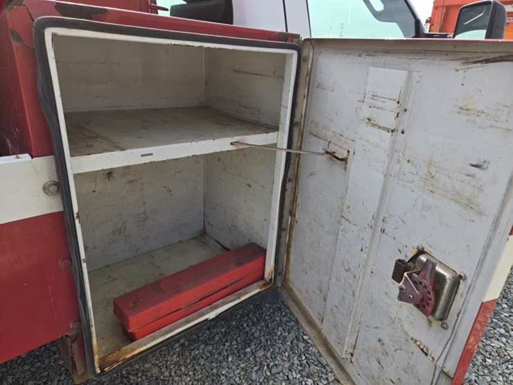 2014-ford-f450-image-27