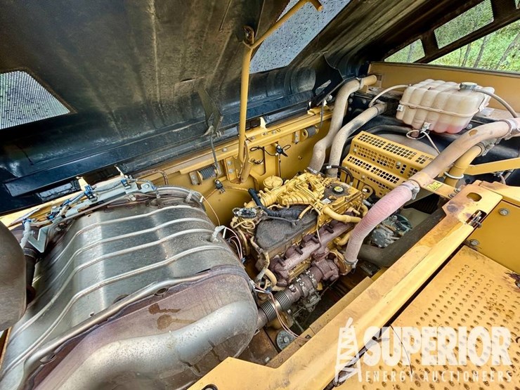 caterpillar-326fl-image-5