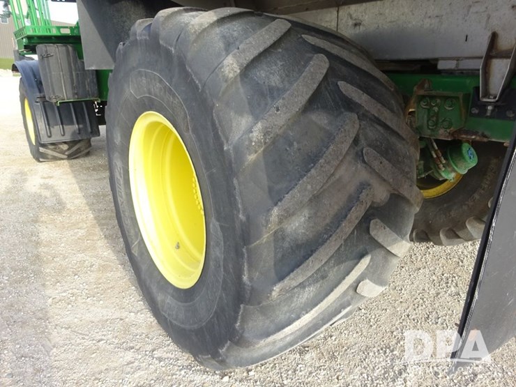 2019-john-deere-f4365-image-55