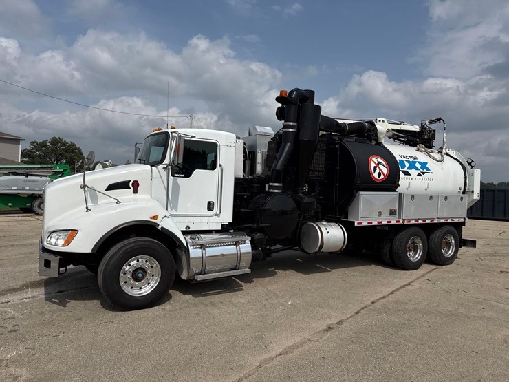 2015-kenworth-t400-image-1