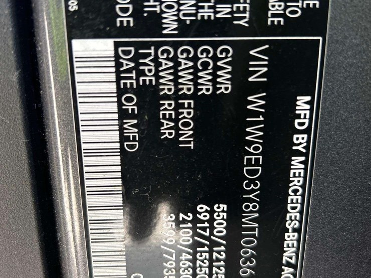 2021-mercedes-benz-sprinter-4500-image-5