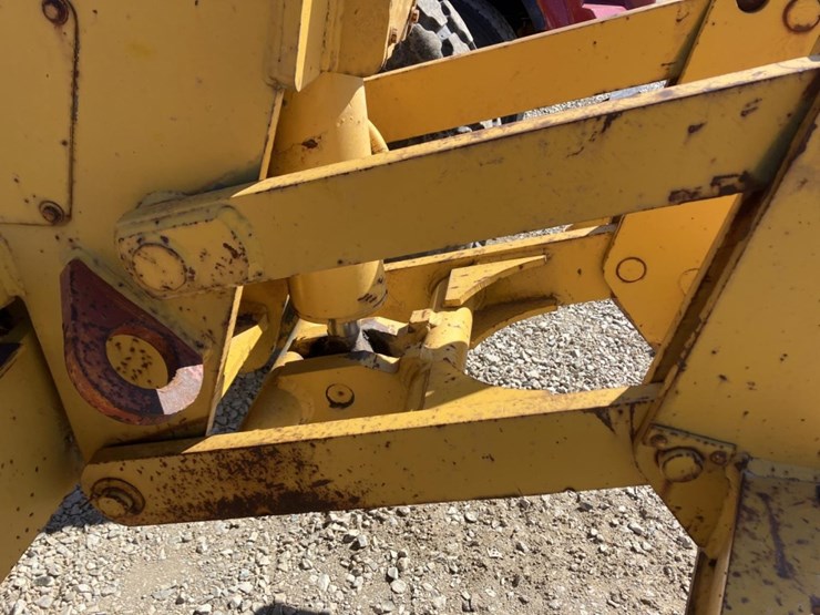 deere-670-image-11