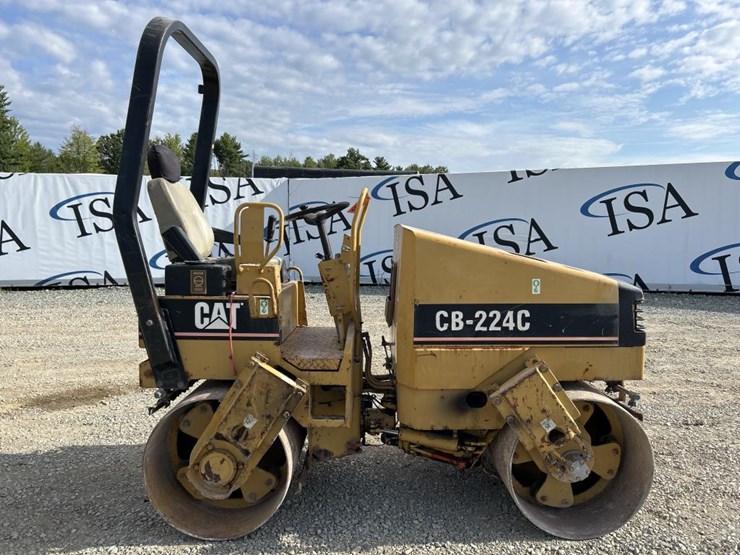 caterpillar-cb-224c-image-6