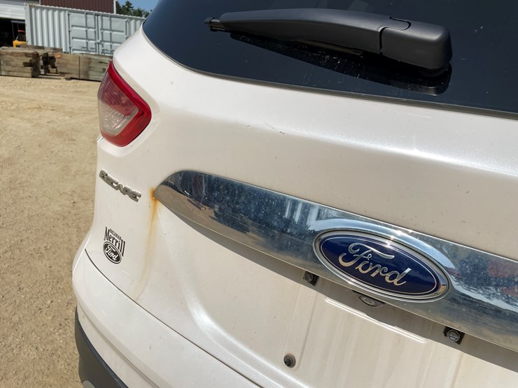 2014-ford-escape-image-11