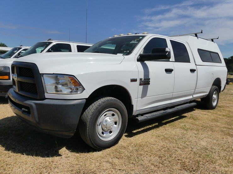 2016-dodge-ram-2500-image-1