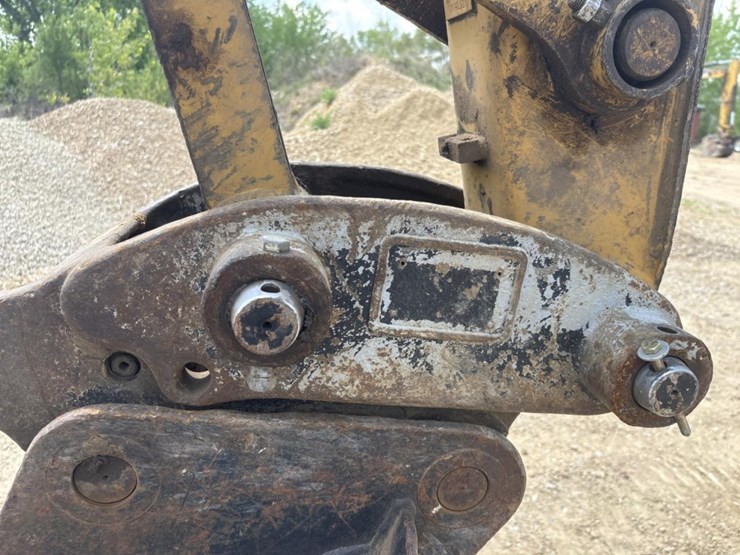 2013-caterpillar-308e2-cr-image-21