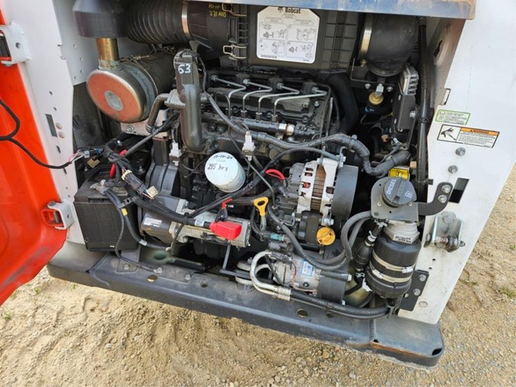 2019-bobcat-s590-image-13