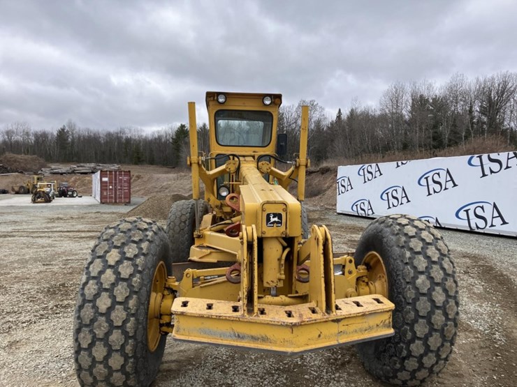 deere-670-image-8