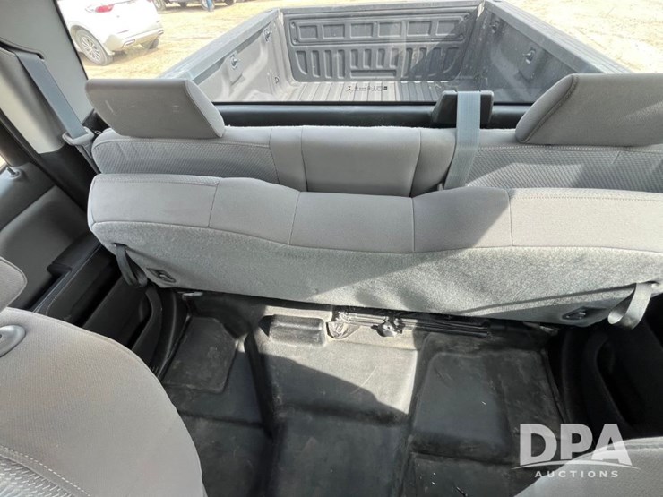 2015-gmc-2500-image-60