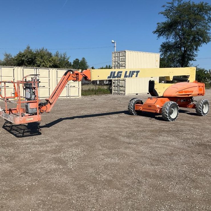 2004 JLG M600JP