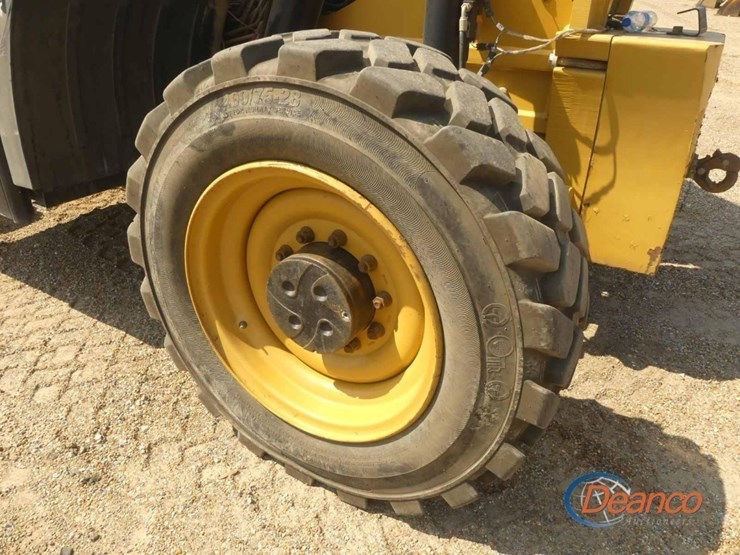 2012-caterpillar-tl1255c-image-5