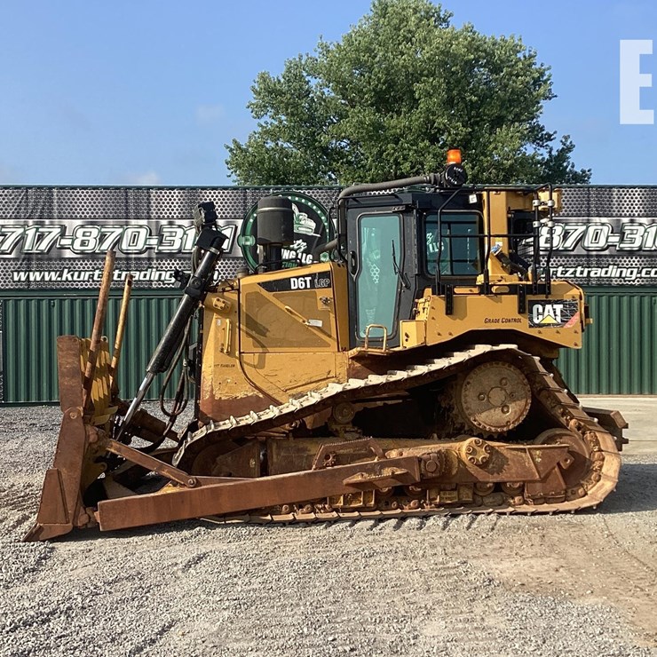 2019 CATERPILLAR D6T LGP