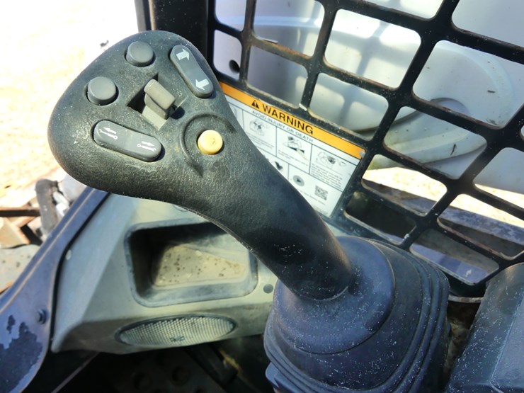 2018-bobcat-t590-image-13