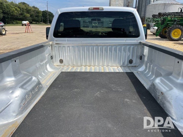 2013-ford-f250-xlt-image-35
