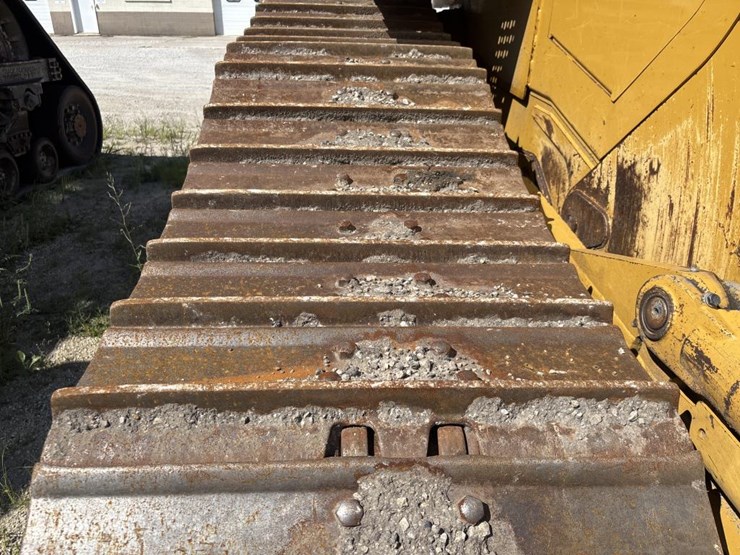 2018-caterpillar-d6t-lgp-image-32