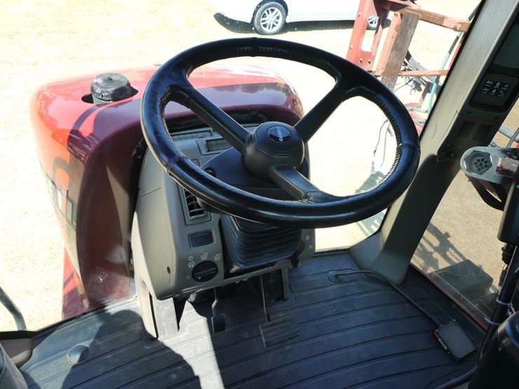 case-ih-patriot-3250-image-15