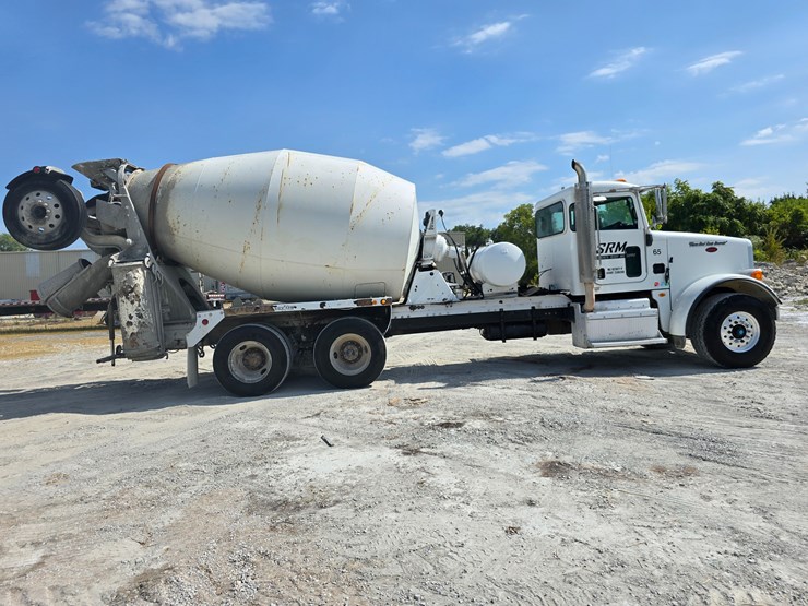 2014-peterbilt-365-image-36