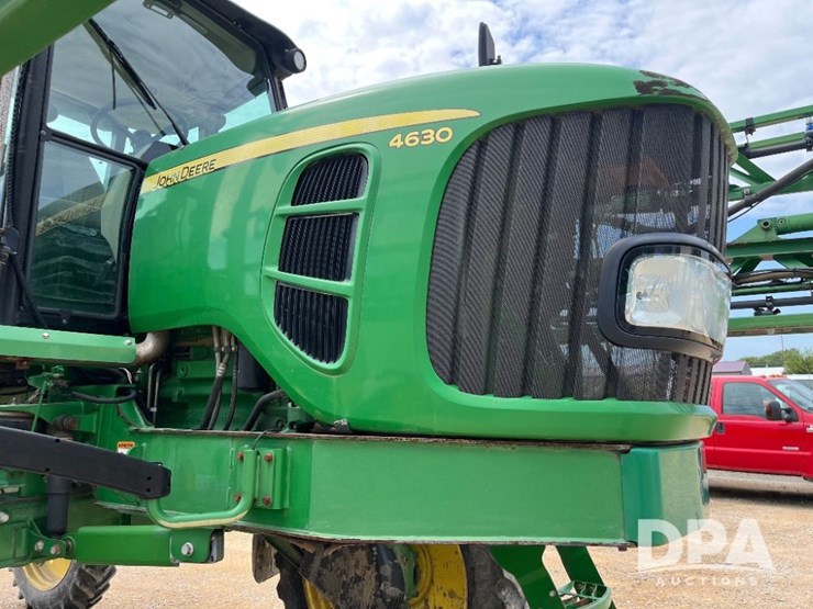 2012-john-deere-4630-image-4