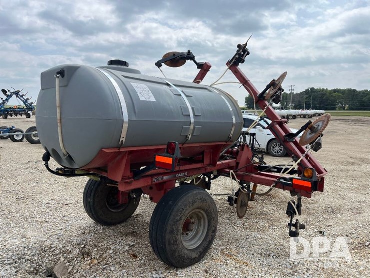case-ih-2800-image-5