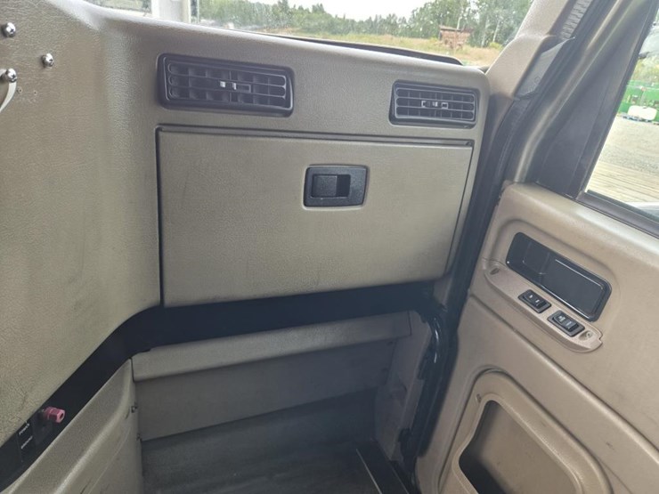 2007-international-9900i-image-78