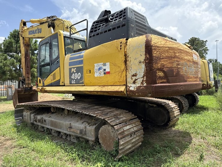 2015-komatsu-pc490-lc-11-image-3