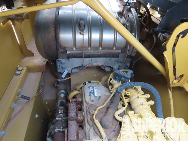 caterpillar-326f-image-7