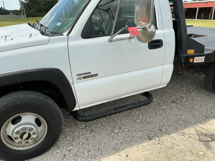 2007-chevrolet-3500-image-22