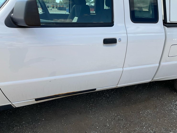 2011-ford-ranger-image-18
