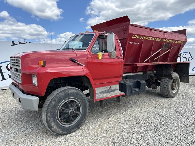 1989-ford-f800-image-1