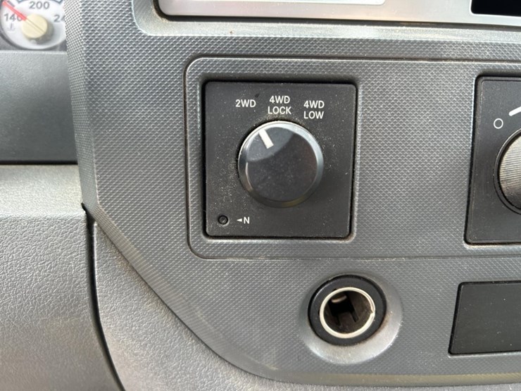 2008-dodge-3500-image-67