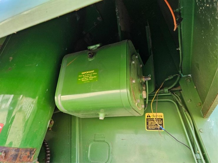 john-deere-7720-titan-ii-image-26