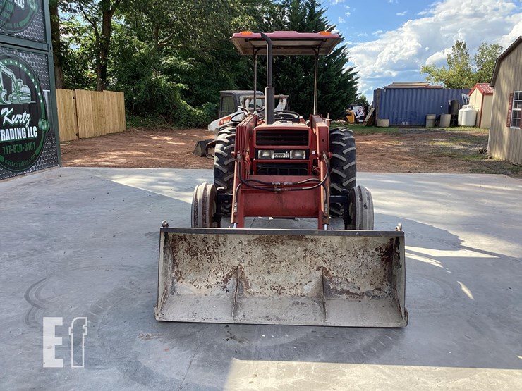 1989-case-ih-385-image-7