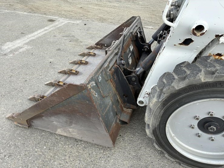 2021-bobcat-s590-image-5