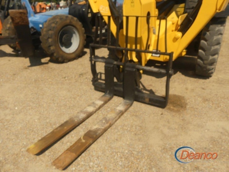2017-jcb-510-56-image-6